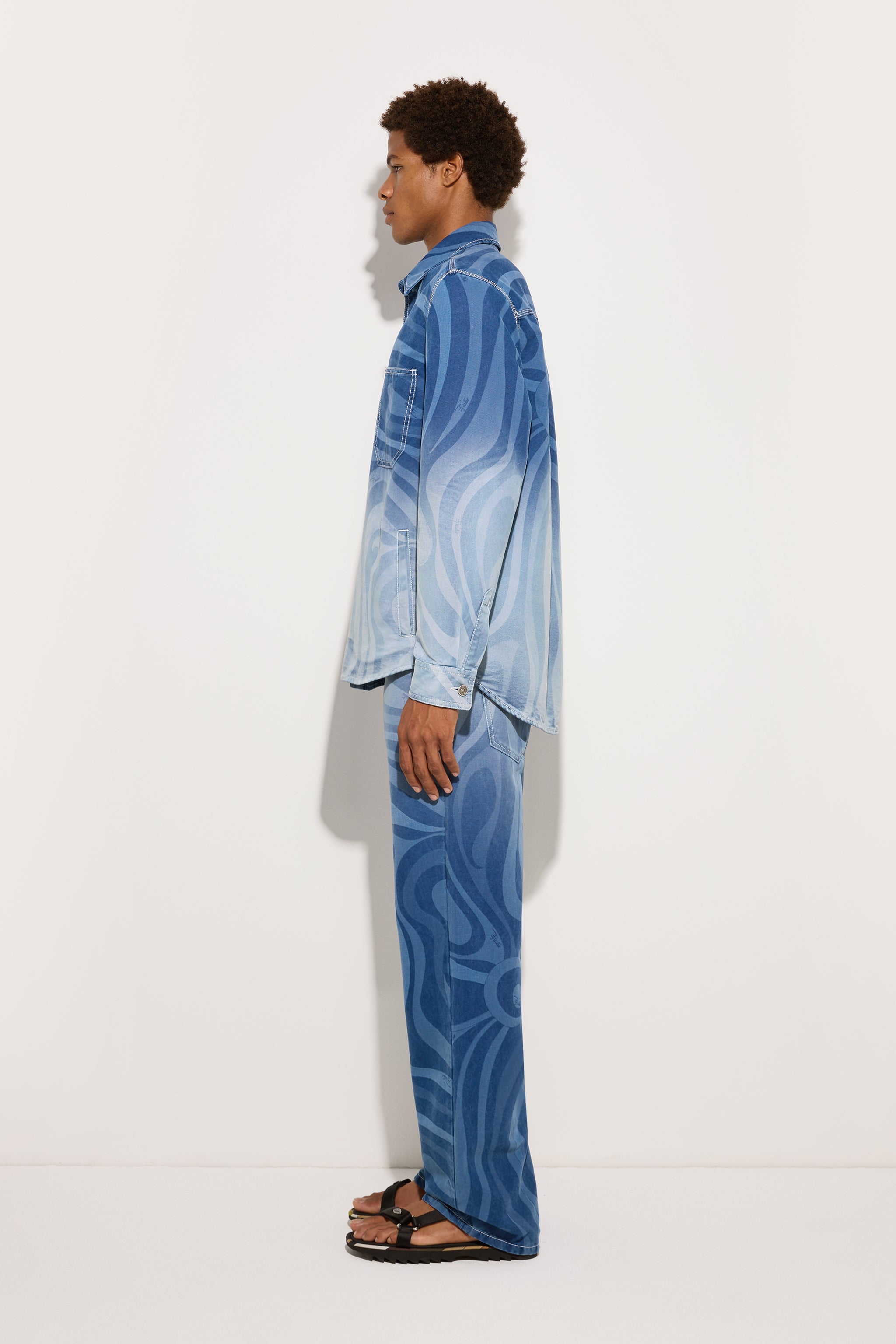 Emilio Pucci Marmo veste jean oversize bleu clair homme