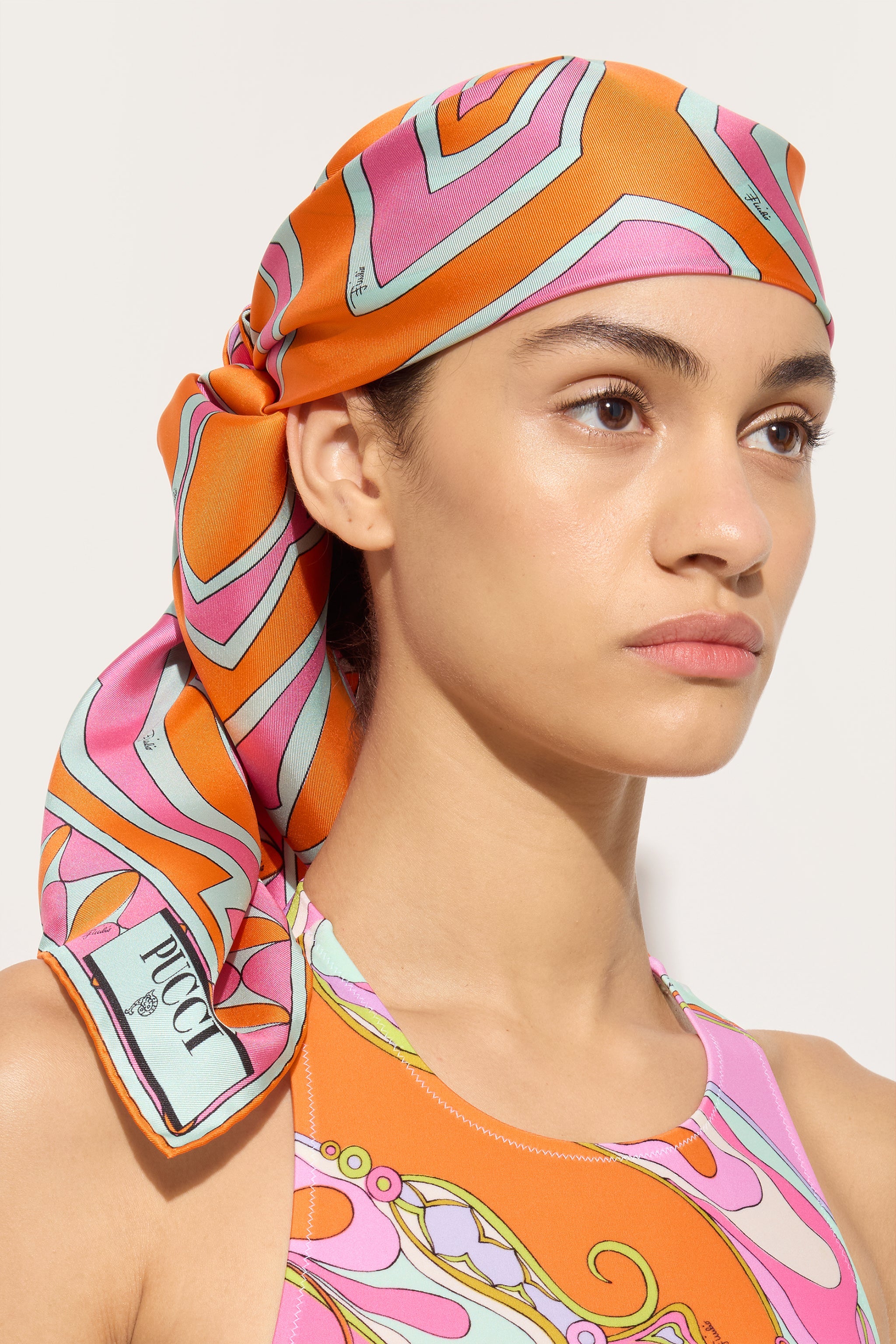 Emilio Pucci SILKS Foulard Labirinto soie multicolore 90x90