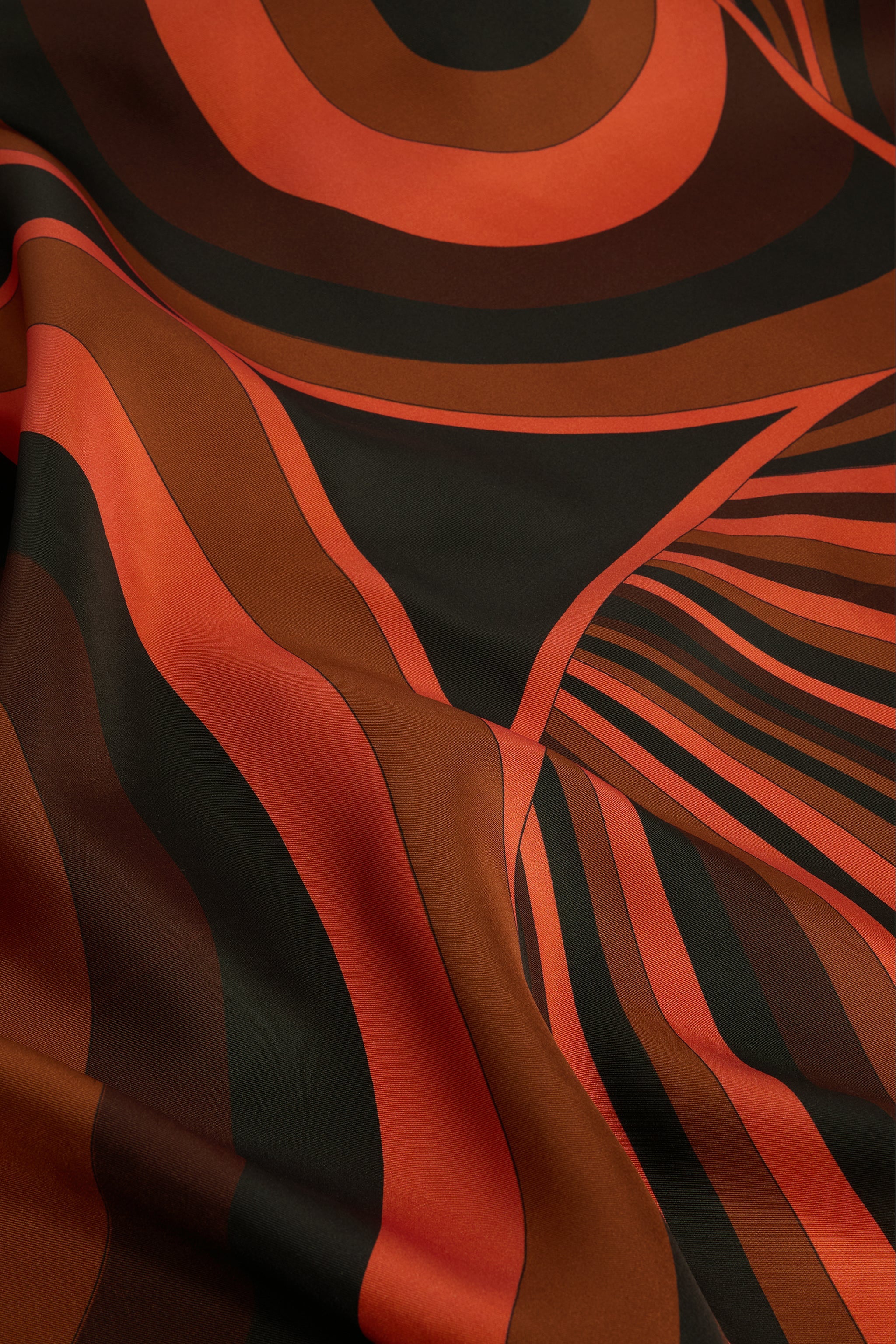 Emilio Pucci Iride carré soie bordeaux corail 90x90 cm